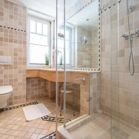Strandvillen Binz - Ferienwohnung Mit 1 Schlafzimmer Und Balkon Ah-723 Exterior photo
