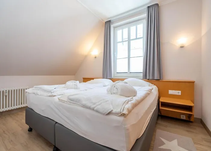 Strandvillen Binz - Ferienwohnung Mit 1 Schlafzimmer Und Balkon Ah-723